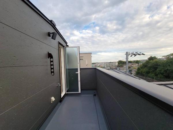 港南区港南1丁目全2棟　1号棟