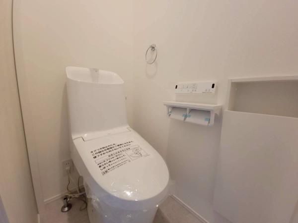 港南区港南1丁目全2棟　2号棟