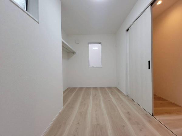 港南区港南1丁目全2棟　2号棟