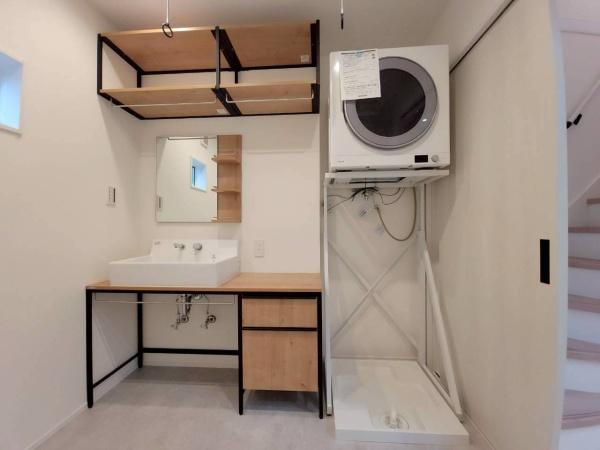 港南区港南1丁目全2棟　2号棟