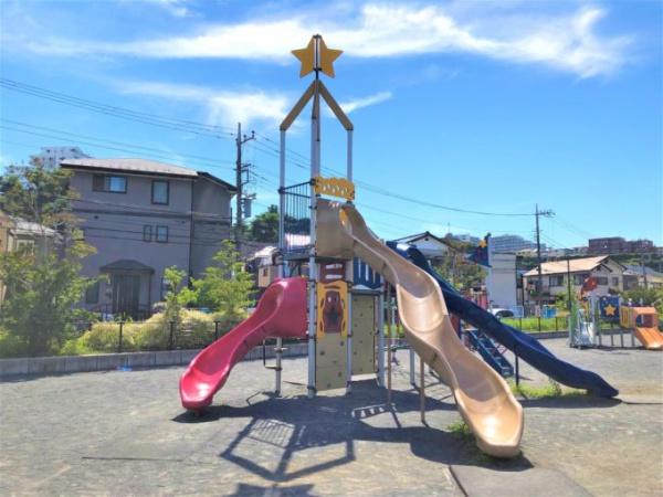 星川シュロス(星川中央公園)