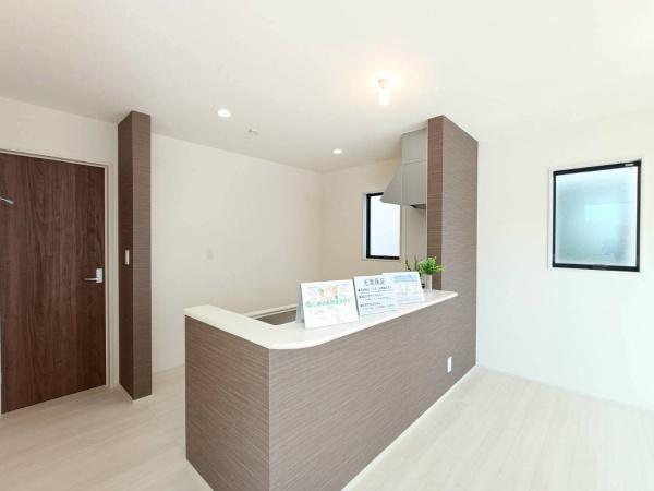 リーブルガーデン港北区下田町3丁目全3棟　2号棟