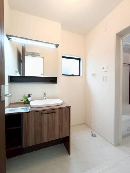 リーブルガーデン港北区下田町3丁目全3棟　2号棟