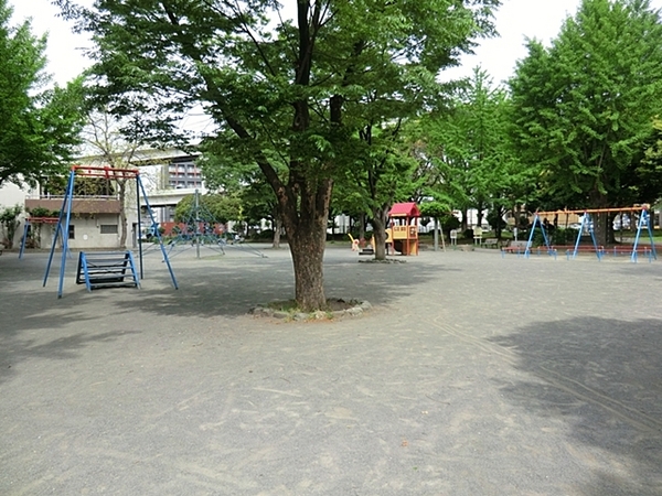 横浜ポートサイド・パーク(神奈川公園)