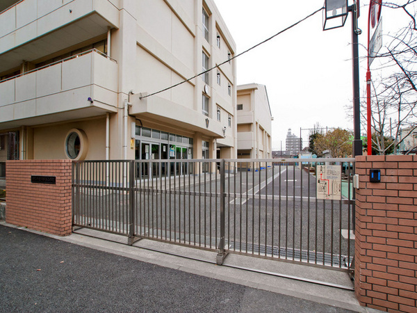 横浜市鶴見区下野谷町2丁目の土地(横浜市立下野谷小学校)