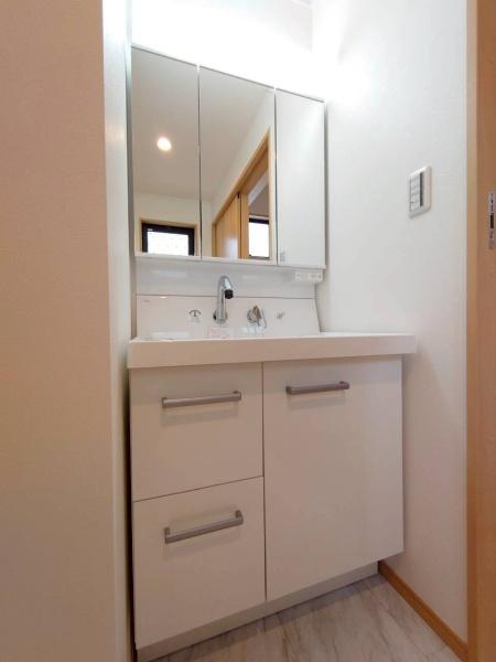 西区西戸部町3丁目