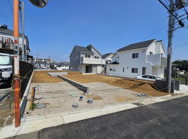 ブルーミングガーデン保土ケ谷区上菅田町全2棟　2号棟