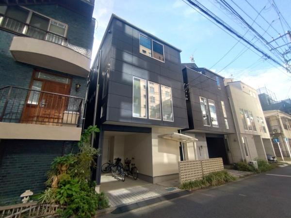 横浜市西区花咲町４丁目の中古一戸建て