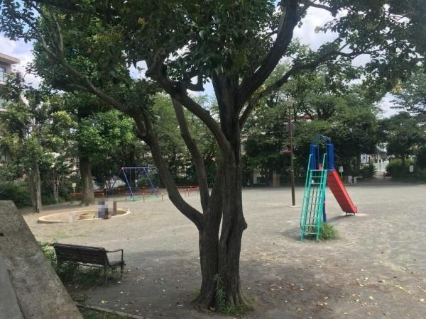 旭区鶴ケ峰本町1丁目全2棟　A号棟(鶴ケ峰本町公園)