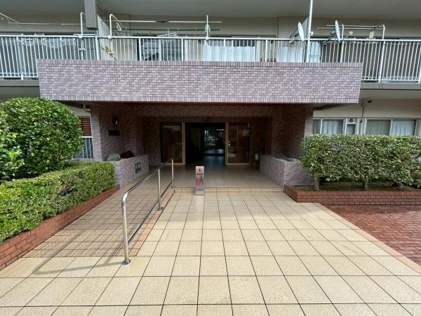 ローズハイツ新横浜