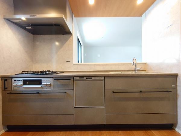 鶴見区鶴見中央5丁目4期全4棟　2号棟