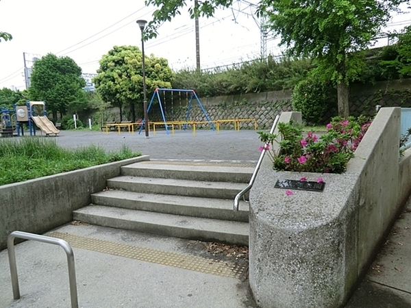 神奈川区入江1丁目全3棟 2号棟(大安寺公園)