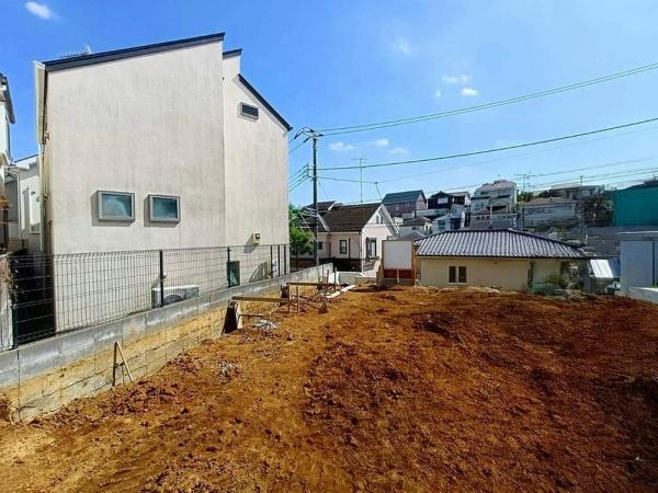 横浜市神奈川区二本榎の土地(現地土地写真)