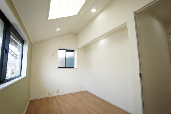 横浜市港北区篠原町の中古一戸建て(洋室)