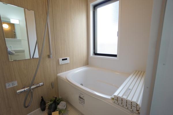 横浜市港北区篠原町の中古一戸建て(バス)