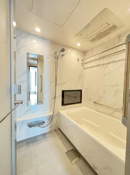 THEYOKOHAMAFRONTTOWER(バス)