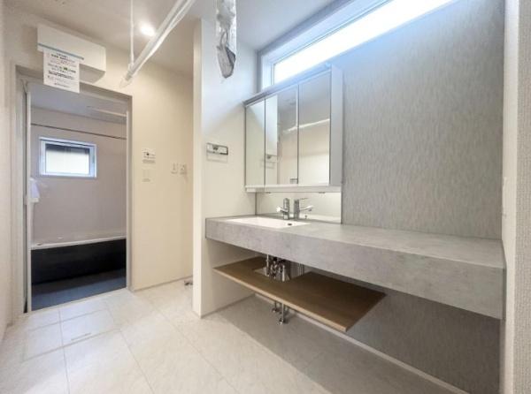 ブルーミングガーデン瀬谷区東野