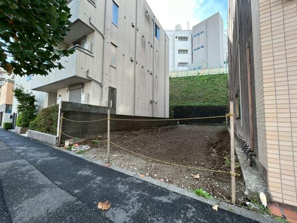 横浜市神奈川区六角橋２丁目の土地