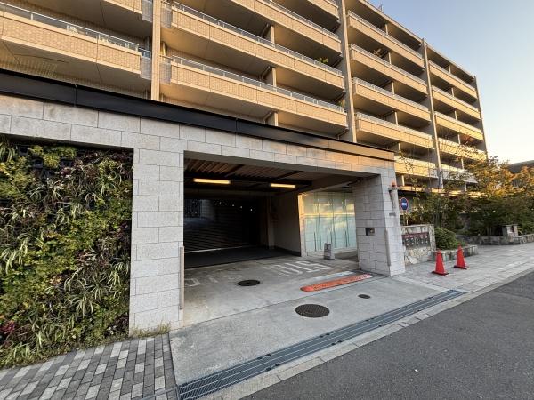 ライオンズ港北ニュータウンローレルコート