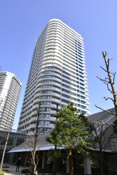 M．M．TOWERStheEast