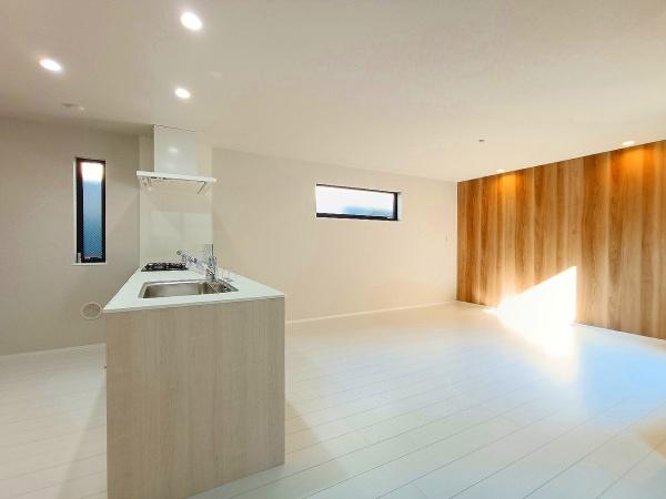 神奈川区三ツ沢下町全3棟　2号棟