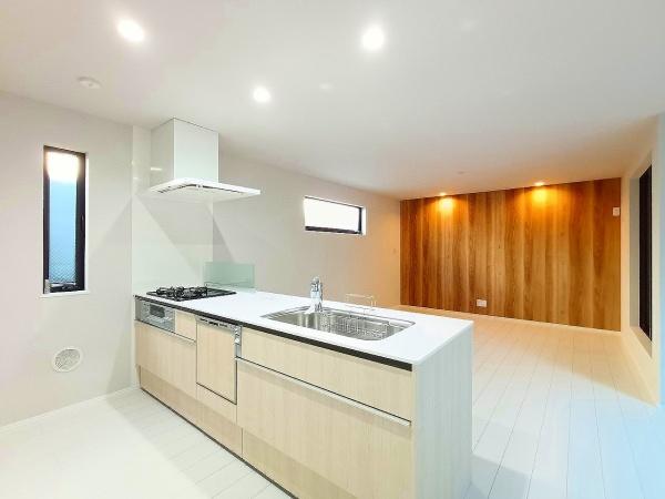 神奈川区三ツ沢下町全3棟　2号棟