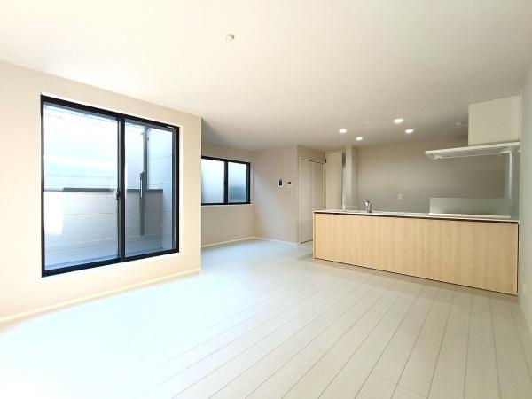 神奈川区三ツ沢下町全3棟　2号棟