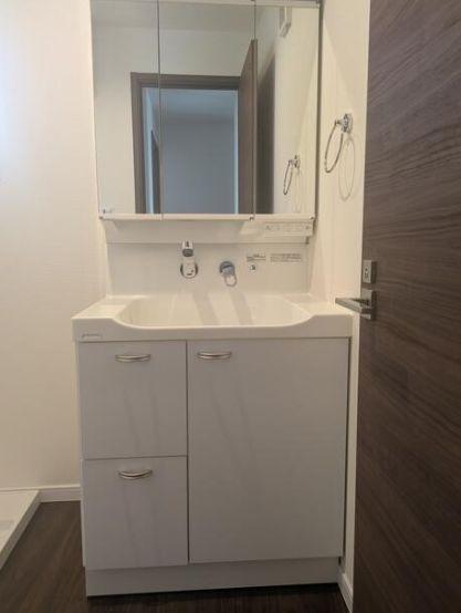 横浜市南区清水ケ丘の新築一戸建