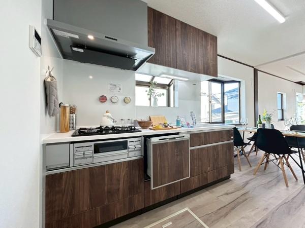 横浜市神奈川区六角橋６丁目の中古一戸建て