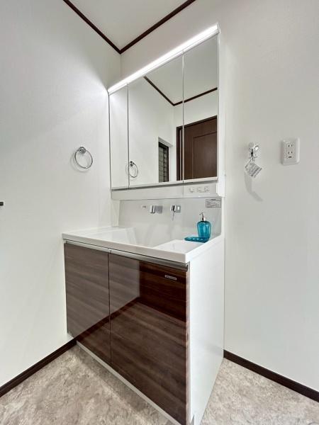 横浜市神奈川区六角橋６丁目の中古一戸建て