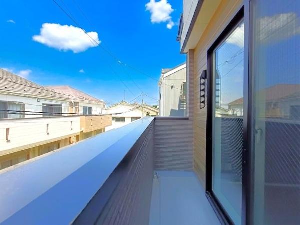 テイラーハウス神奈川区白幡東町全2棟　B棟