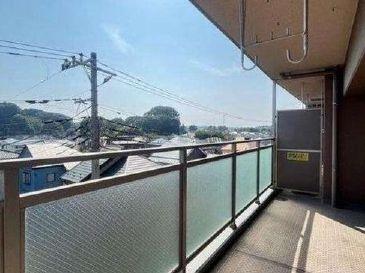 ルイシャトレ鶴ケ峰