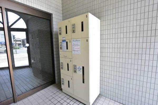 ファーストクラス子安駅