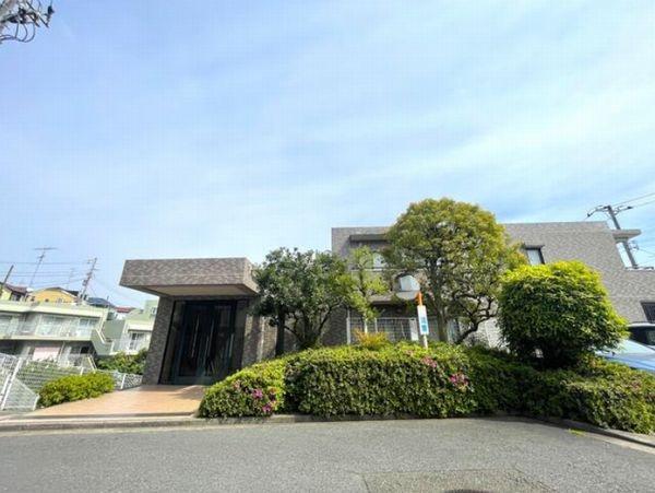 三ツ沢上町パーク・ホームズ参番館