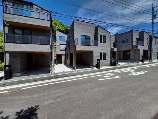 中区本牧間門全8棟　1号棟