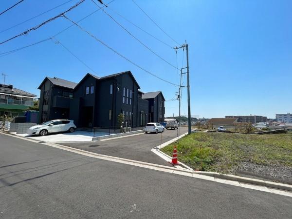 旭区市沢町全3棟　3号棟