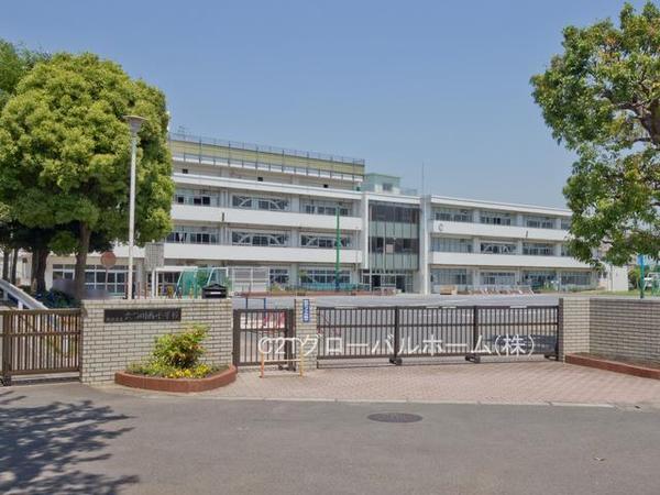 南区六ツ川2丁目(横浜市立六つ川西小学校)