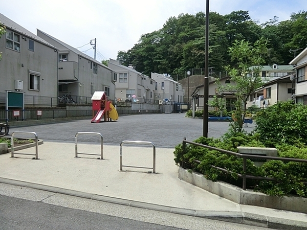 横浜市中区本牧満坂の中古一戸建て(本牧大鳥公園)