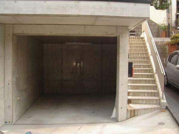 横浜市中区本牧満坂の中古一戸建て