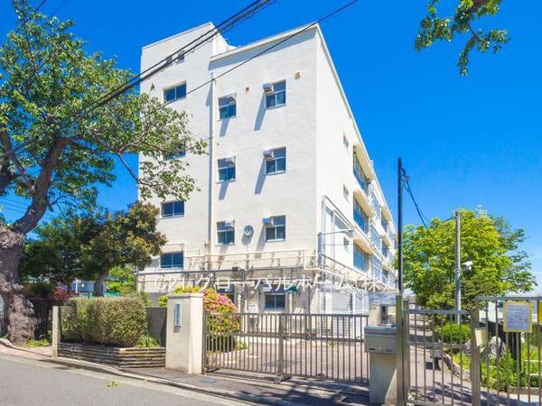 横浜市港南区上大岡東３丁目の中古一戸建て(横浜市立上大岡小学校)