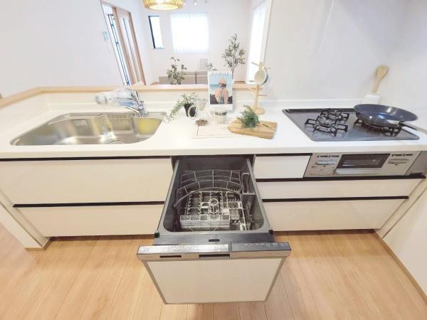 ハートフルタウン南区永田台全2棟　A号棟