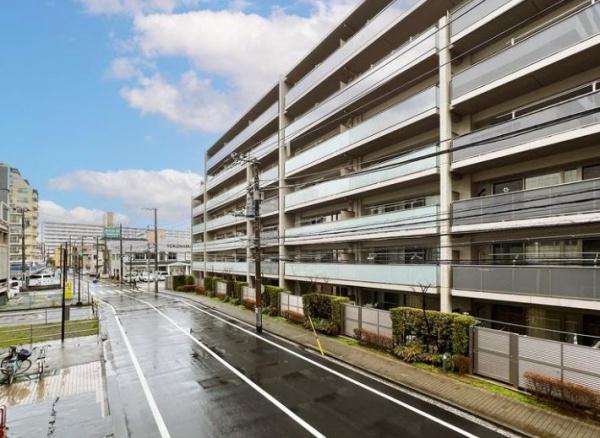 ジョイフル一番館鶴見中央