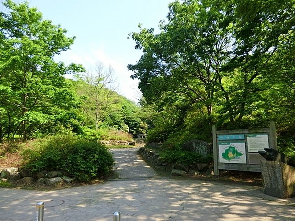 横浜市磯子区杉田７丁目の中古一戸建て(坪呑公園)