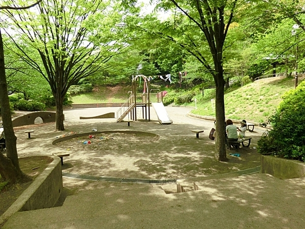 横浜市港北区日吉本町６丁目の土地(日吉本町鯛ケ崎公園)