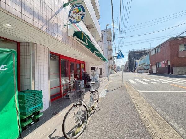 ブリシア横浜大口(まいばすけっと大口通店)