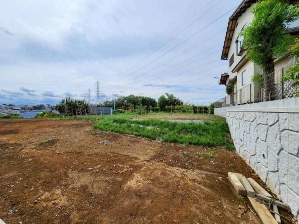 横浜市鶴見区梶山１丁目の土地