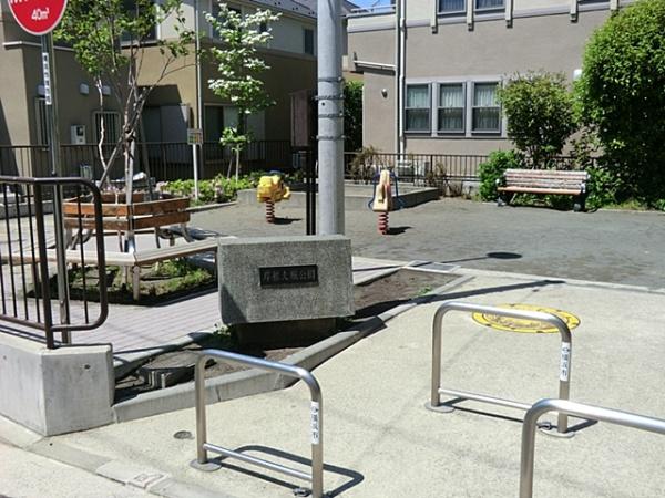 横浜市神奈川区三枚町の中古一戸建て(岸根大堀公園)