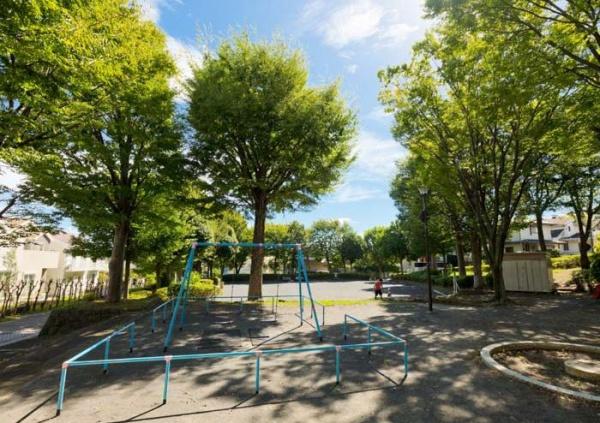 都筑区荏田南3丁目　1号棟(荏田南どんぐり公園)