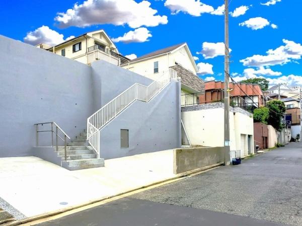 横浜市鶴見区梶山２丁目の土地