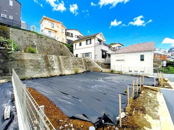 横浜市鶴見区梶山２丁目の土地